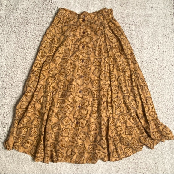 Sunny Leigh Dresses & Skirts - Sunny Leigh Size L Boho 100% Silk Multicolor Patches Print Button Up Midi Skirt